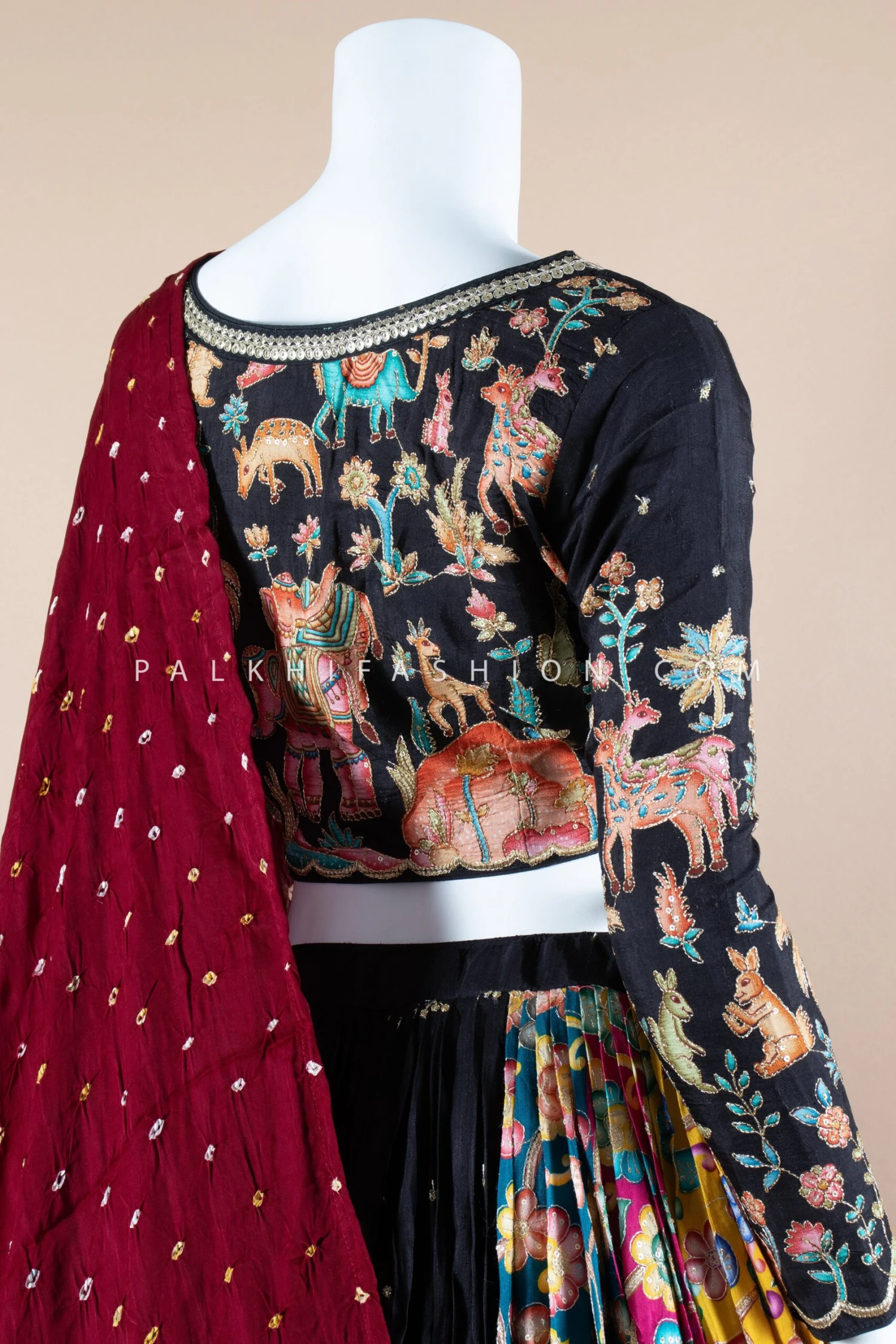 Designer Black Multicolor Embroidered Navratri Chaniya Choli – Palkhi Fashion 4 Designer Black Multicolor Embroidered Navratri Chaniya Choli – Palkhi Fashion - Image 2