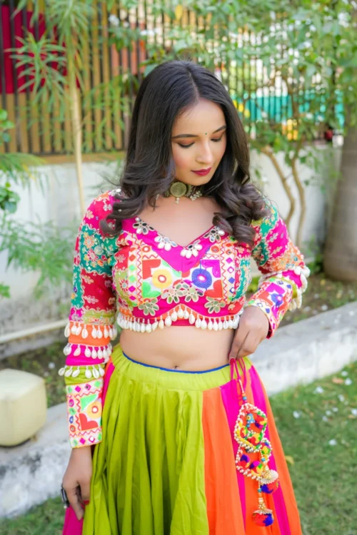 Designer Multi Color Navratri Chaniya Choli Set With Attractive Work -Indian Wear Shop DesignerMultiColorNavratriChaniyaCholiSetWithAttractiveWork 9 85ad2ae5 d35c 4429 8629 64c5a274d3f1 scaled