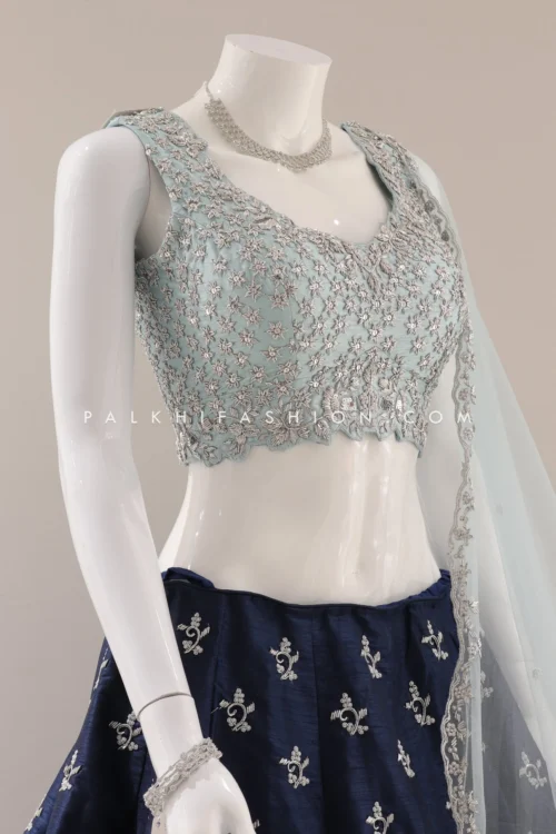 Handcrafted Elegance: Navy Blue Pure Silk Lehenga Choli -Indian Wear Shop HandcraftedEleganceNavyBluePureSilkLehengaCholi 3 fab08eb6 8dc9 4d34 bb9a 7f027b4cd666 scaled