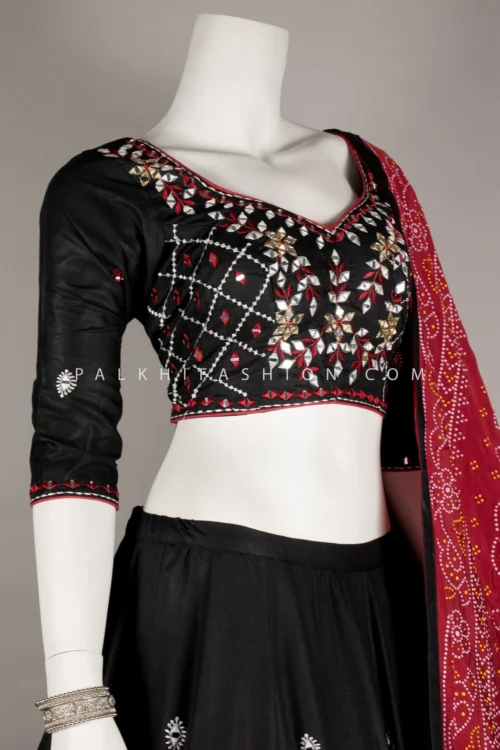 Kutch Combo: Ajrakh & Bandhani Black Navratri Chaniya Choli - Palkhi Fashion -Indian Wear Shop kutch combo ajrakh bandhani black navratri chaniya choli palkhi fashion 760264 scaled