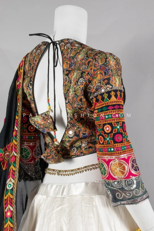 Pure Gaji Silk Navratri Chaniya Choli With Vintage Art – Palkhi Fashion -Indian Wear Shop pure gaji silk navratri chaniya choli with vintage art palkhi fashion 349736 scaled