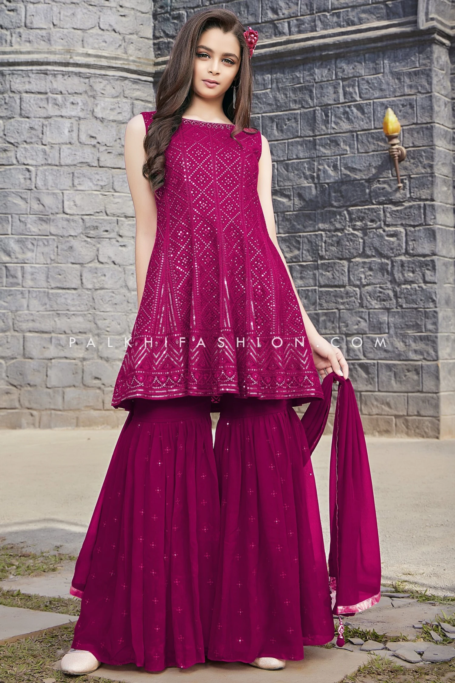 Tempting Deep Magenta Color Palazzo Outfit 3 Tempting Deep Magenta Color Palazzo Outfit